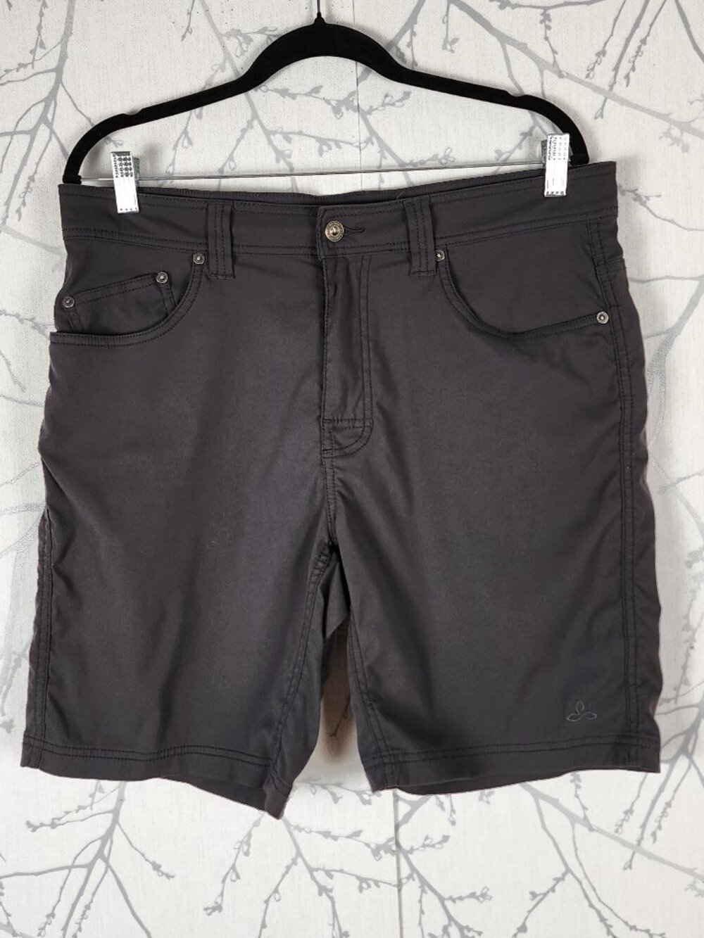 Prana Gray Nylon Stretch Mid Rise Hiking Shorts